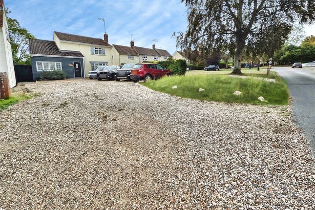 Willow Cottage,, The Street, Braintree photo 3