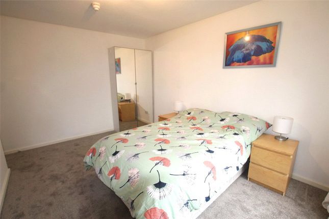 Thumbnail Shared accommodation to rent in Russia Dock Road, London