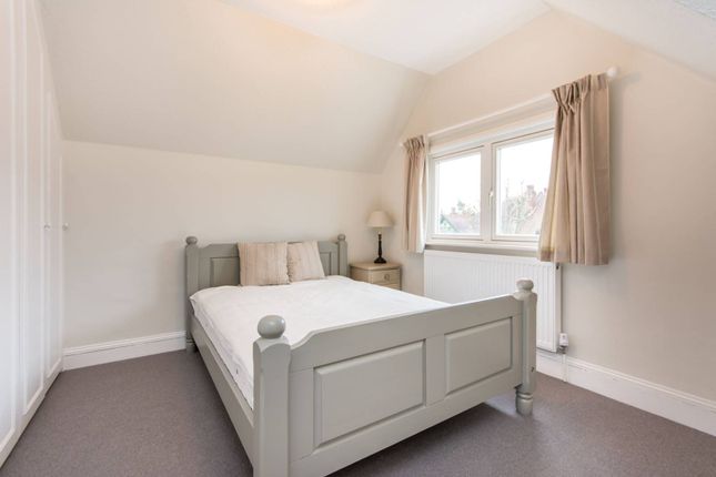 Thumbnail Flat to rent in Teignmouth Road NW2, Mapesbury Estate, London,