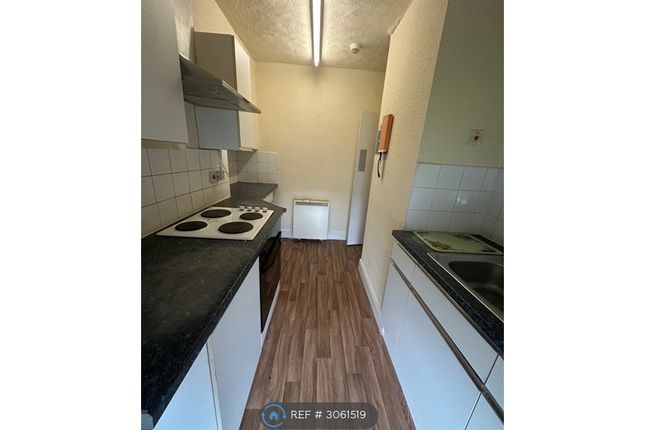 Flat, Chepstow Road, Newport photo 5