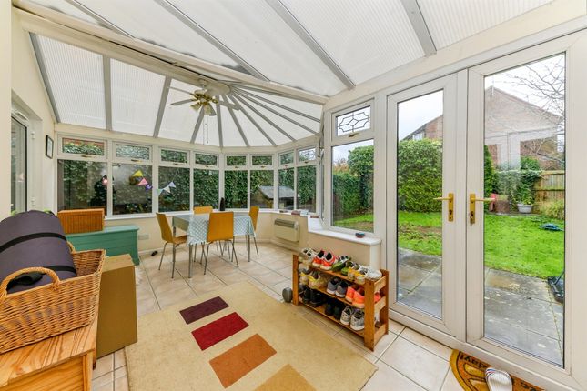 47, Primrose Way, Stamford photo 4