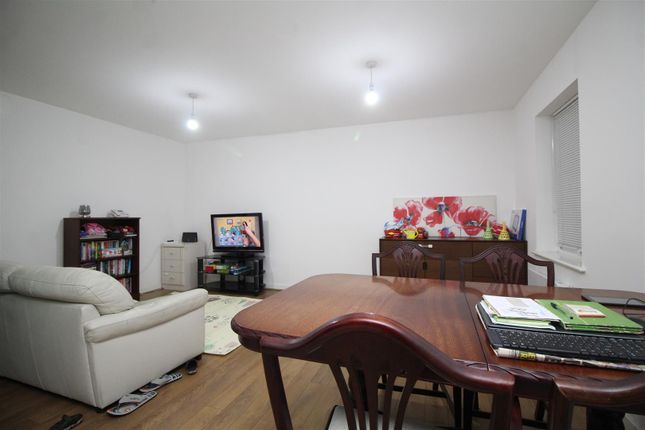 Flat for sale in Central Court, Lincoln Road, Peterborough