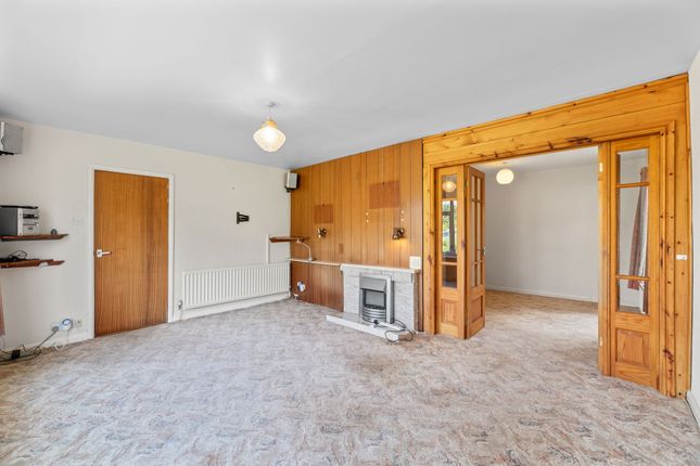 44 Bracken Way, Frodsham photo 2