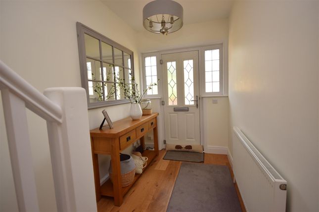 2, Woolsery Avenue, Exeter photo 4