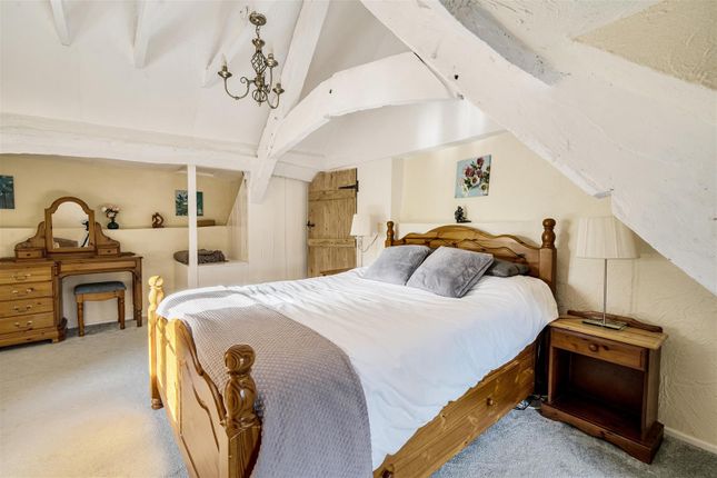 Honeysuckle Cottage, Axminster photo 4