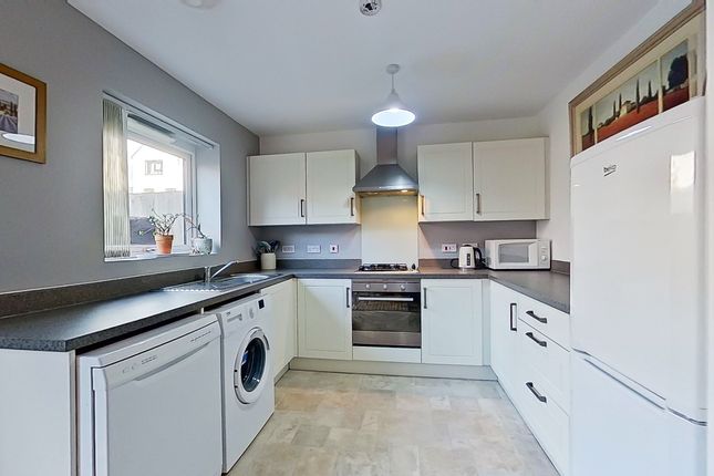 8, Rodway Close, Birmingham photo 2