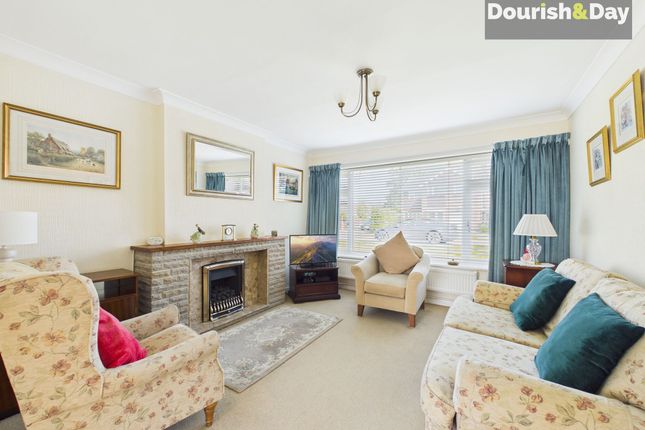 34 Dawlish Avenue, Stafford photo 2