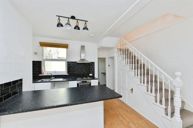1, Valletort Place, Plymouth photo 4