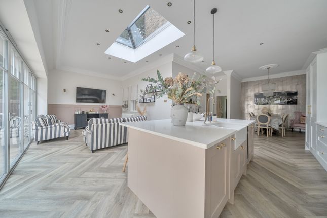 12, Longlands Road, Sidcup photo 4