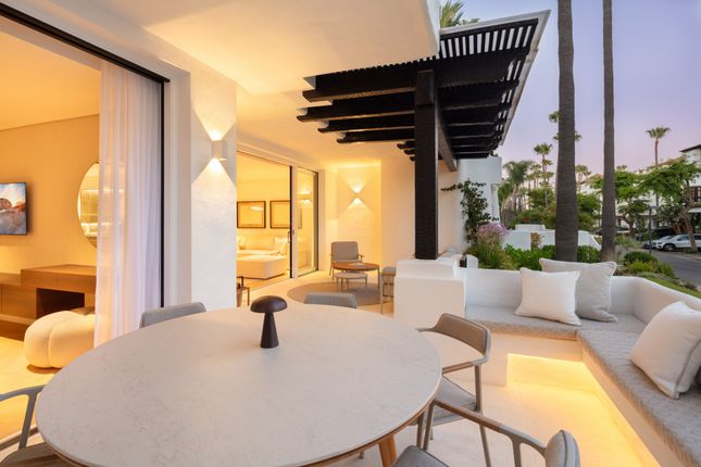 Apartment for sale in Marina Puente Romano, Marbella, Malaga, Spain