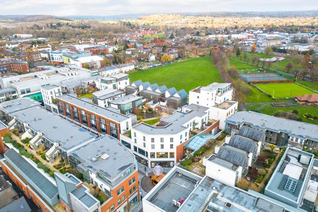 Thumbnail Flat for sale in Park Way, Newbury, Berkshire