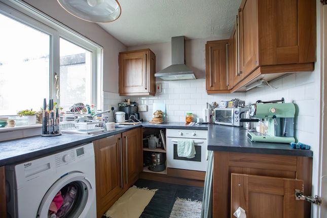 76, Anniversary Avenue, East Kilbride photo 4