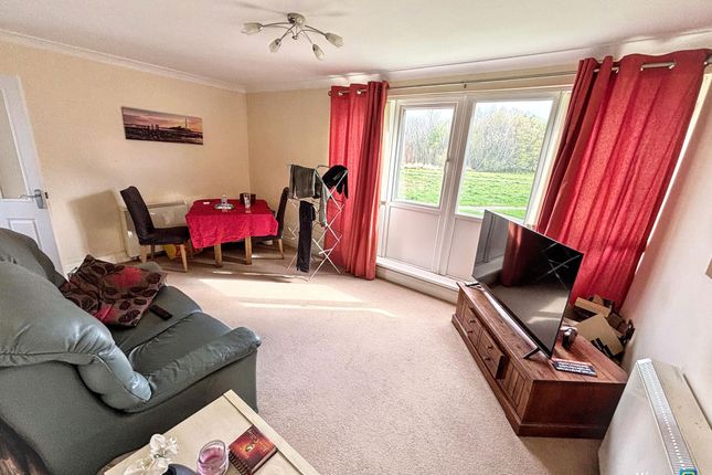 51, Haydon Close, Newcastle upon Tyne photo 2