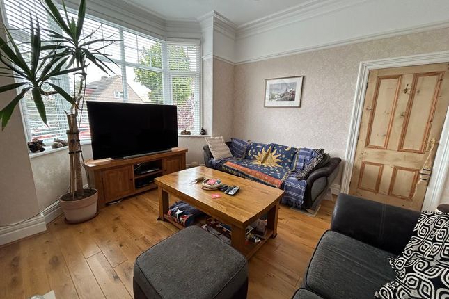 3, Roumania Crescent, Llandudno photo 3
