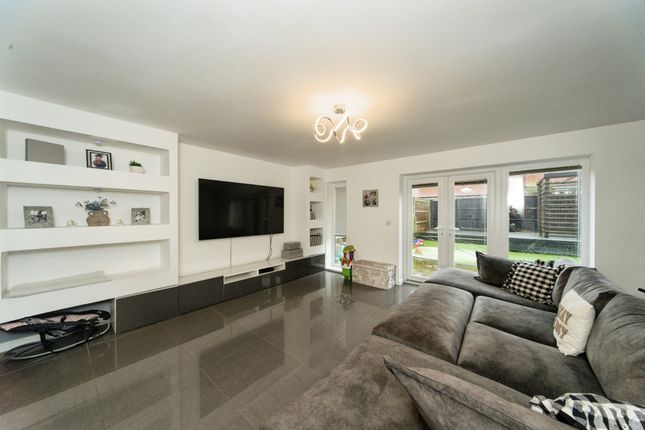 Thumbnail Detached house for sale in Meadowsweet Lane, Stone Cross, Pevensey