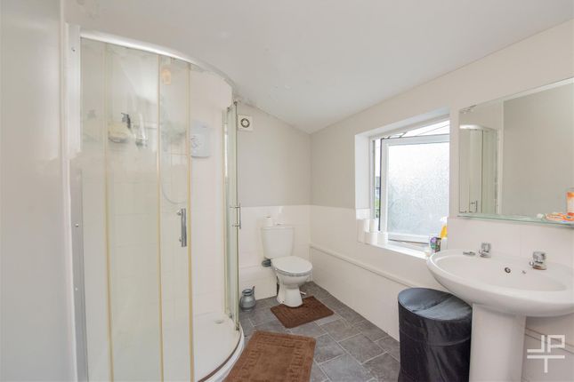 43A, Warrington Road, Leigh photo 5