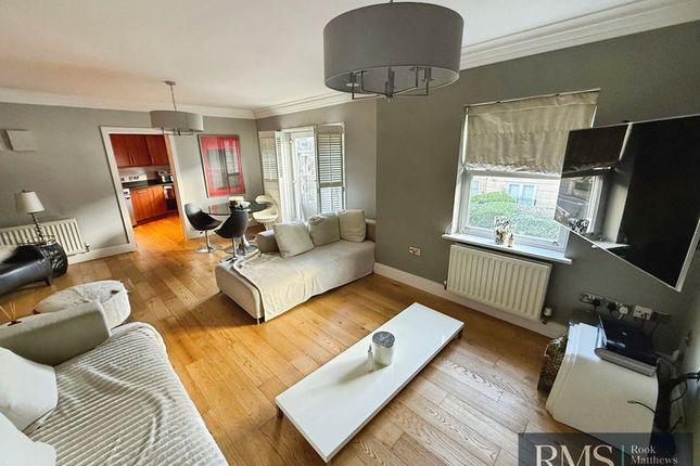 28, Grove Park Crescent, Newcastle Upon Tyne photo 2
