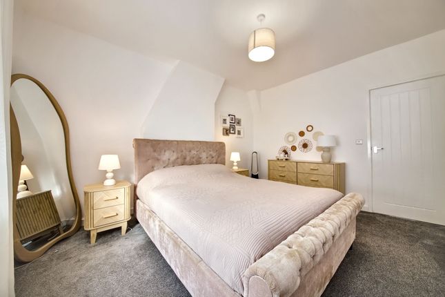 55 Crooke Road, Wigan photo 3