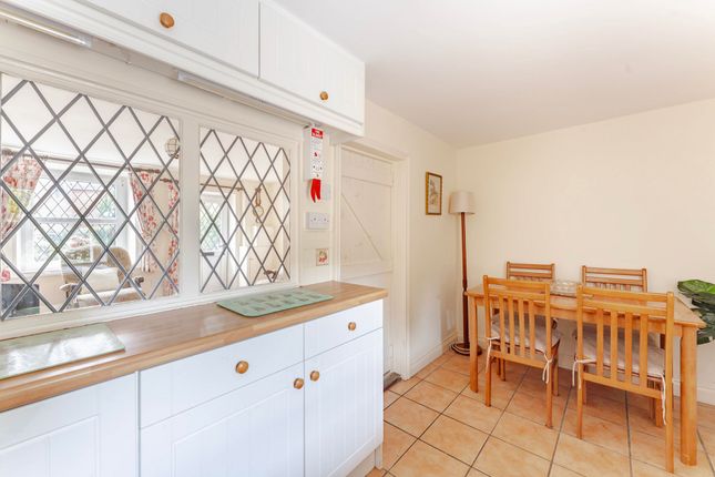 40 Repps Road, Great Yarmouth photo 4