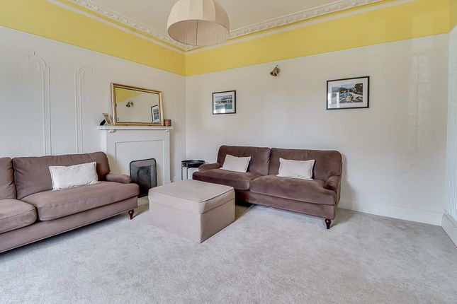 22, Ditton Court Road, Westcliff-on-Sea photo 3