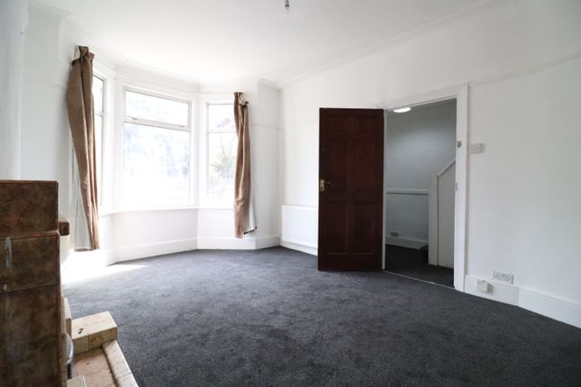 9, Navarre Road, London photo 2