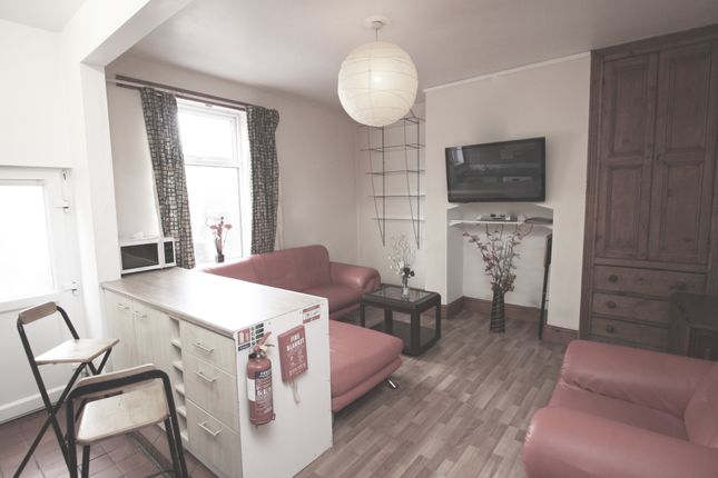 Terraced House To Rent In South Grove Victoria Park Manchester Greater Manchester Terraced House To Rent In South Grove Victoria Park Manchester Greater Manchester