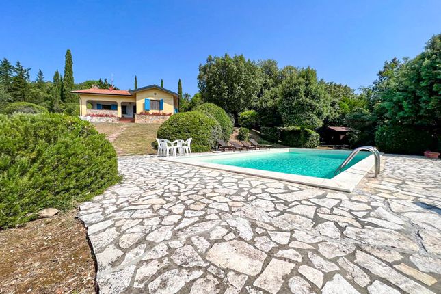 Villa for sale in Strada Provinciale 20, Monteverdi Marittimo, Pisa, Tuscany, Italy