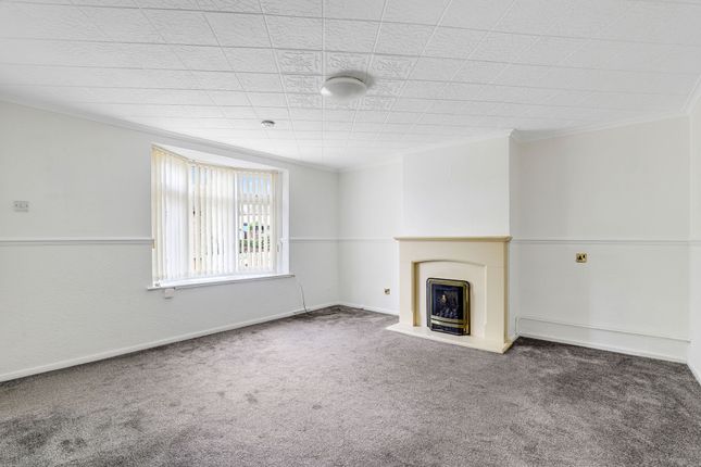 66 Pedmore Valley, Nottingham photo 2