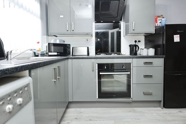 23, Barle Grove, Birmingham photo 4