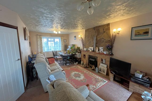 7, School Road, Hythe photo 2