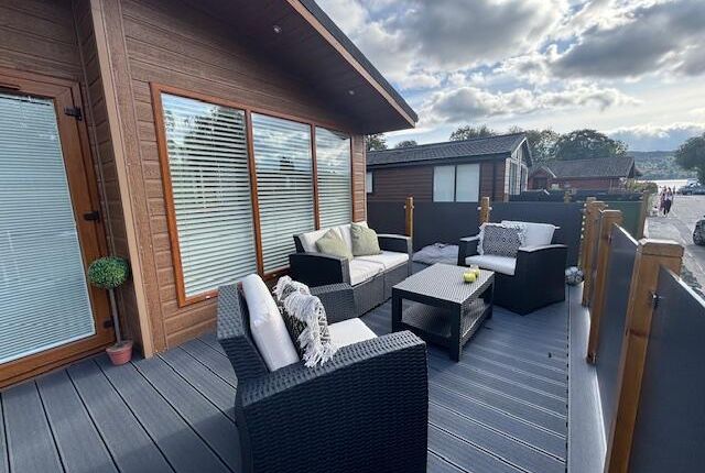 3-bed caravan on Thirlmere 2, White Cross Bay, Ambleside Road, Windermere, £250,000