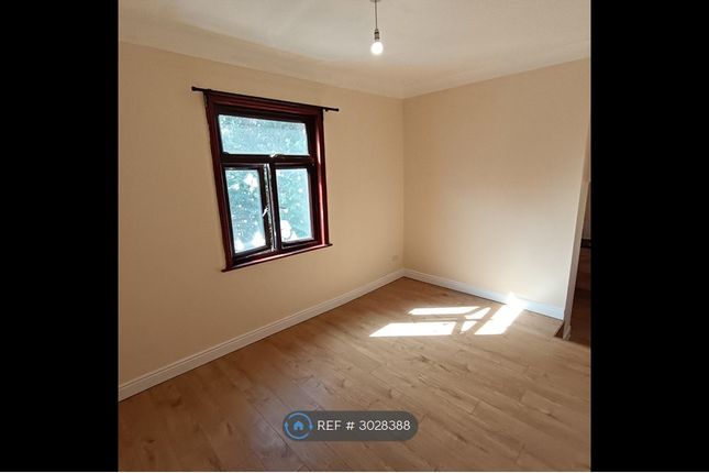 Dacres Road, London photo 2