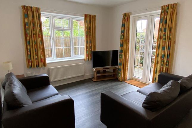 Property to rent in Harkness Drive, Canterbury