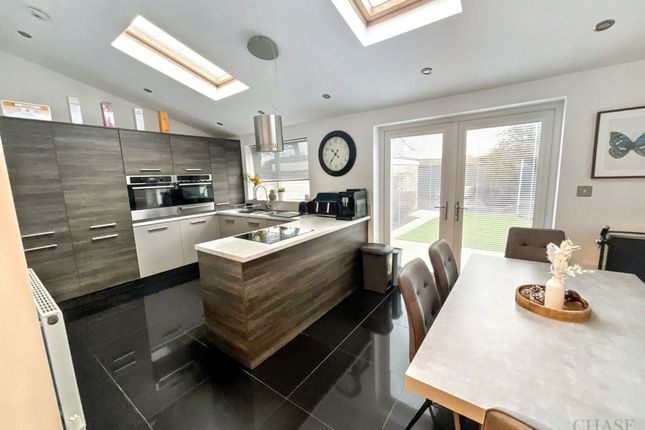 105 Ashley Road, South Shields photo 2
