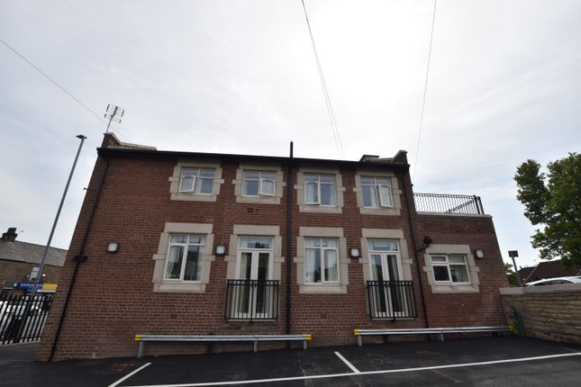 Flat to rent in Belmont Road, Bolton