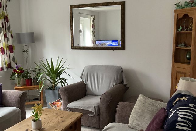 32, Normandy Way, Hampshire photo 4