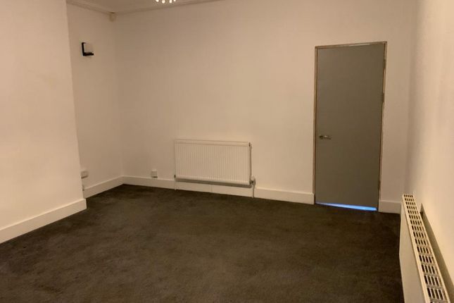 32, Claremont Terrace, Leeds photo 2