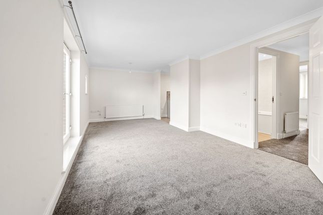 22 Bowling Court, Wakefield photo 4