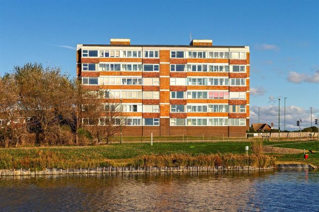 Thumbnail Flat for sale in Francome House, Brighton Road, Lancing