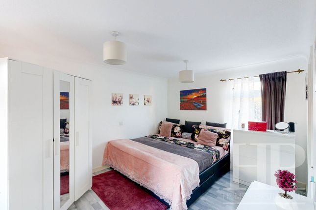 Studio for sale in Southbrook, Silver Birch House Southbrook