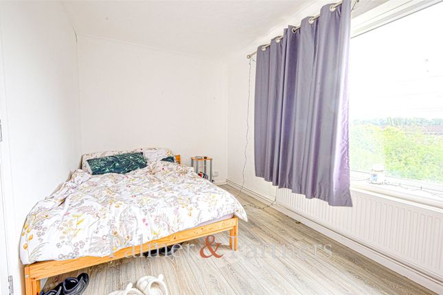 10, Wheeler Close, Essex photo 5