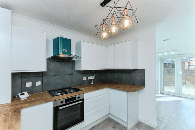 59, Santa Cruz Drive, Eastbourne photo 4