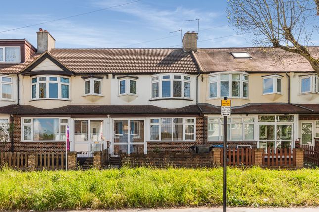 Thumbnail Terraced house for sale in Selsdon Road, South Croydon