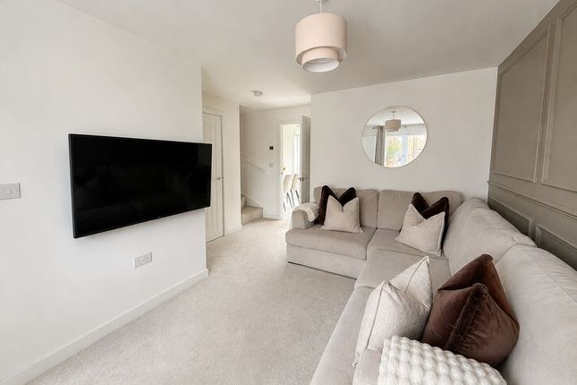 9, Lilburn Close, North Shields photo 3