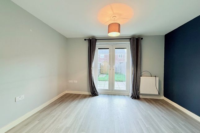 1, Marler Close, Great Yarmouth photo 4