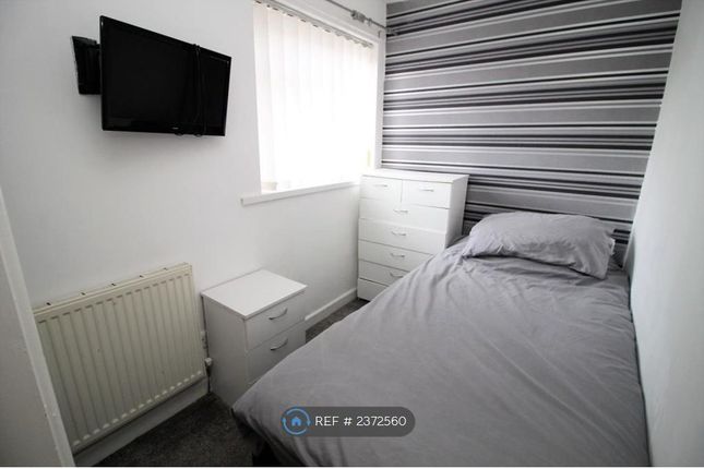 Palmerston Court, Thornaby, Stockton-On-Tees photo 5