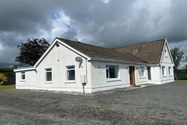 4-bed house on Brynhebog, Llandysul, £190,000