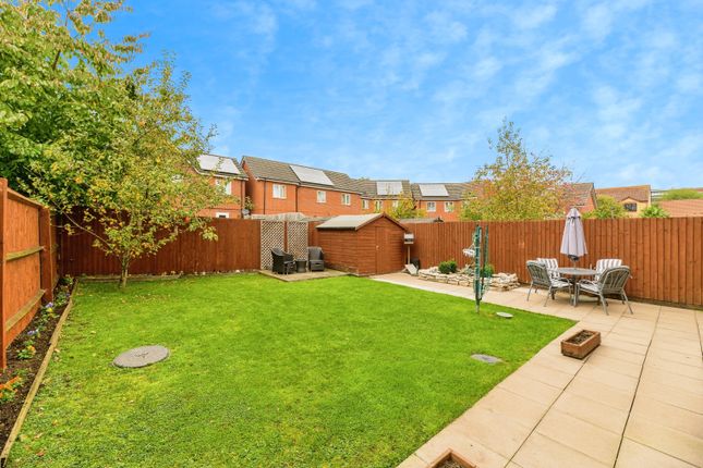 7, Graston Close, Birmingham photo 3