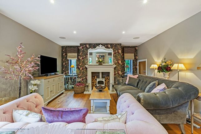 3, Yaldham Manor Drive, Kemsing photo 3