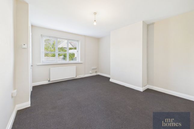 53, Addison Crescent, Cardiff photo 2